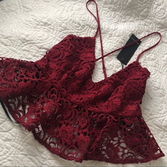 Forever 21 Tops - gorgeous red top Forever 21 Tops - gorgeous red top